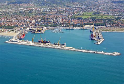 trans marina di carrara|Porto di Carrara